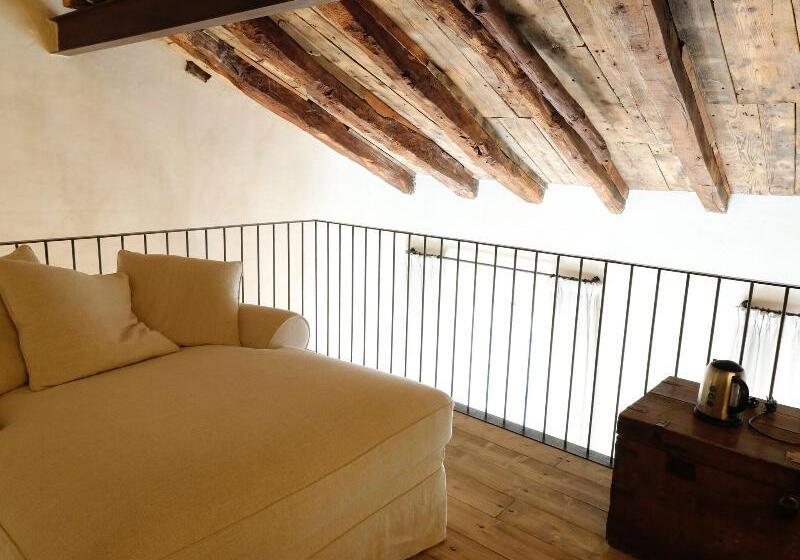 فيلا ديلوكس غرفة نوم, Palazzo Albricci Peregrini