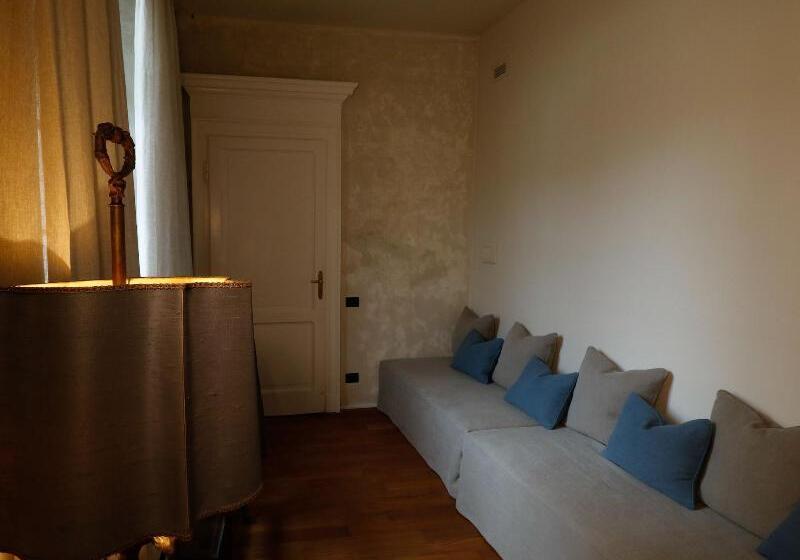 فيلا ديلوكس غرفة نوم, Palazzo Albricci Peregrini