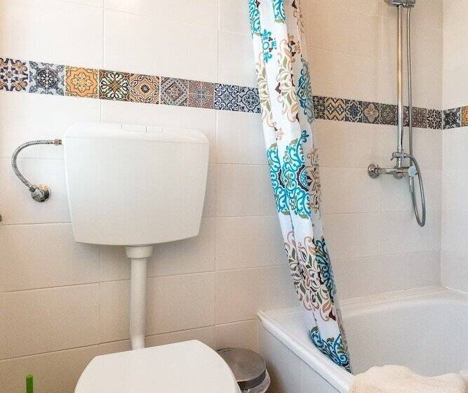 Апартаменты Комфорт 1 Спальня, Al   Alojamento Local Pension Bicuar