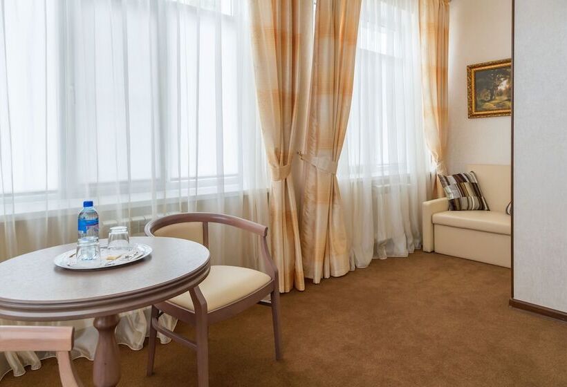 غرفة ديلوكس, Garmonia