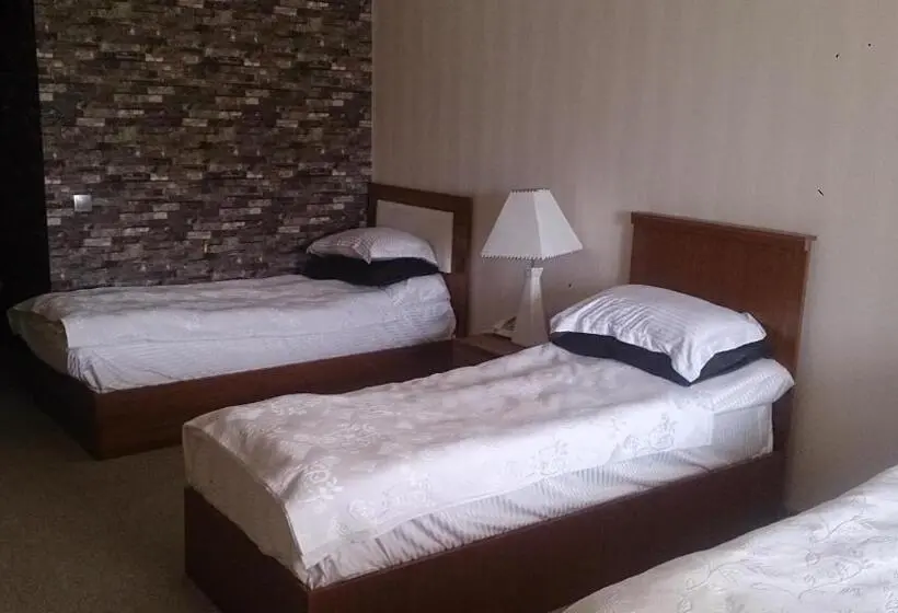 اتاق استاندارد سه نفره, Palm Beach