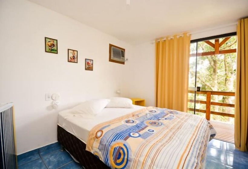 سوییت, Pousada Praia De Bombinhas