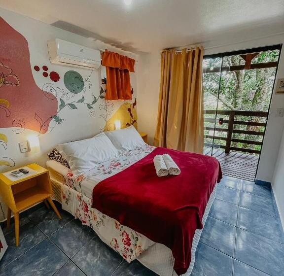 سوئیت با بالکن, Pousada Praia De Bombinhas