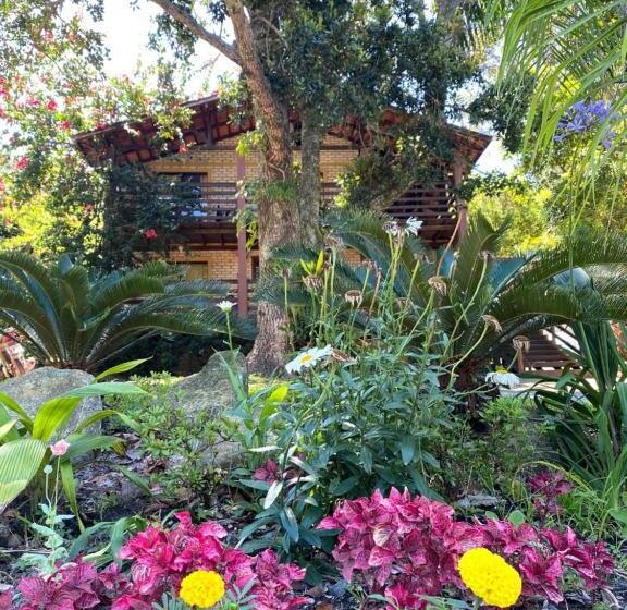 سوئیت با بالکن, Pousada Praia De Bombinhas