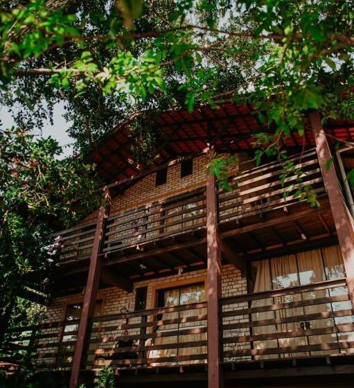 سوئیت با بالکن, Pousada Praia De Bombinhas