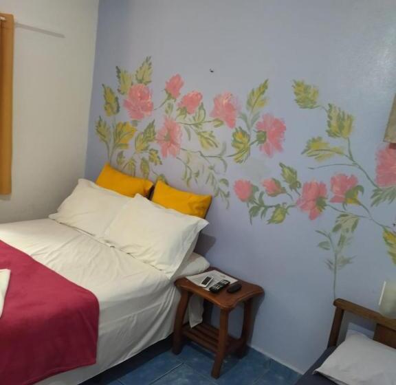 سوییت, Pousada Praia De Bombinhas