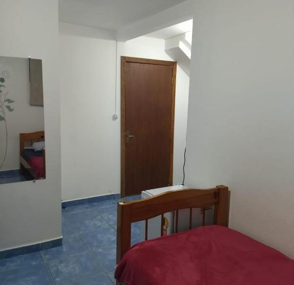 سوییت, Pousada Praia De Bombinhas