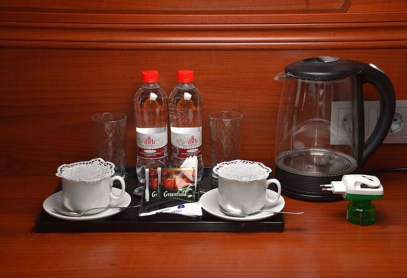 اتاق لوکس, Rachmaninoff