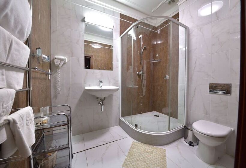 اتاق راحتی, Rachmaninoff