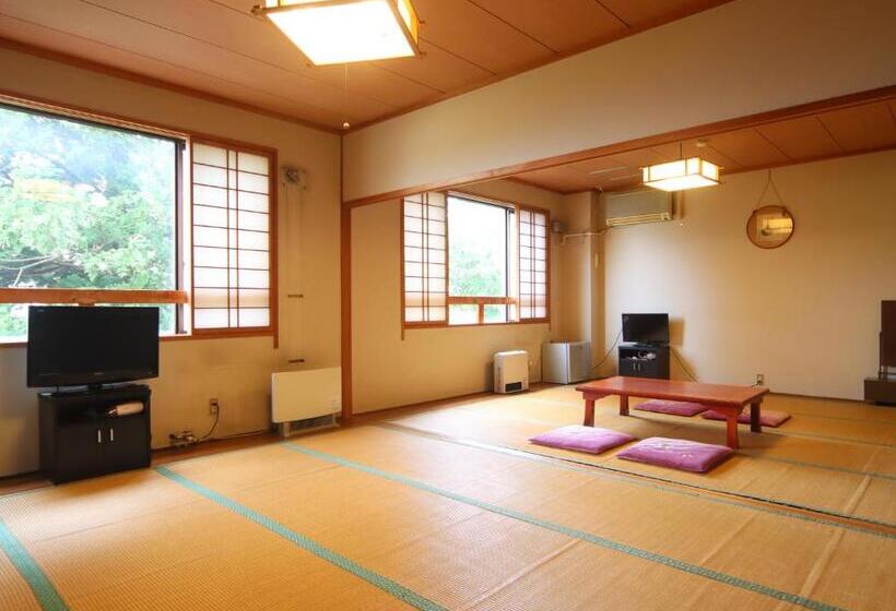 اتاق خانوادگی با سرویس بهداشتی مشترک, Star Hotel Akakura