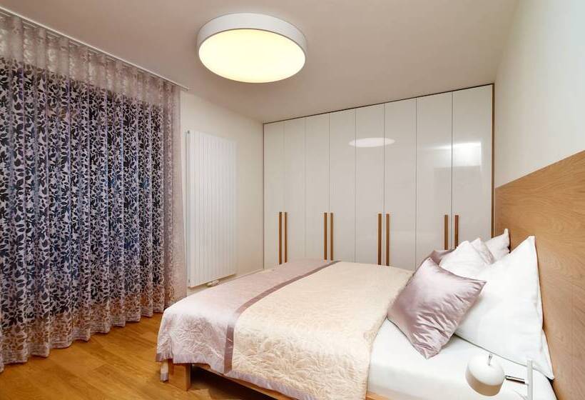Апартаменты Deluxe 1 Спальня, Residence Grand Suites