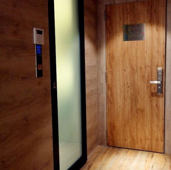 חדר סופריור, Legend Boutique