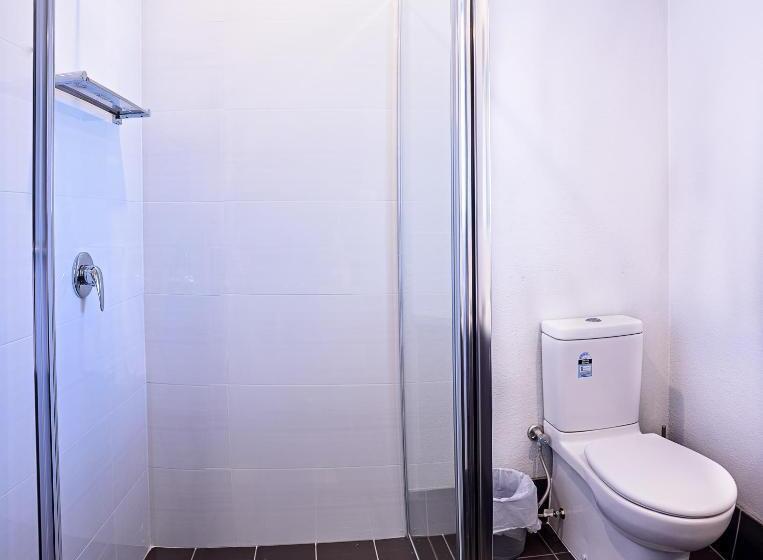 חדר משפחתי דלוקס, Bushman S Motor Inn