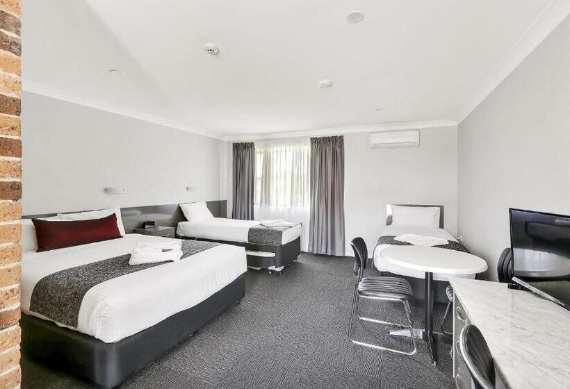 디럭스 패밀리 룸, Bushman S Motor Inn