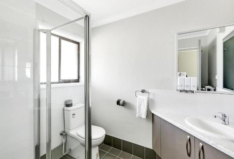 חדר סופריור, Bushman S Motor Inn