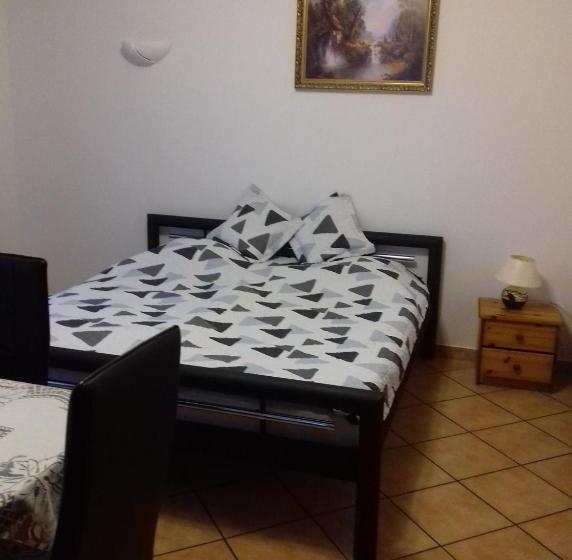 חדר משפחתי קלאסי, Dom Gościnny Gerus