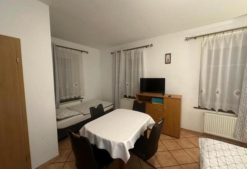 חדר משפחתי קלאסי, Dom Gościnny Gerus