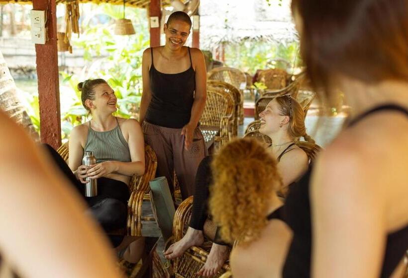 חדר סטנדרט עם מרפסת, Palm Trees Ayurvedic Heritage