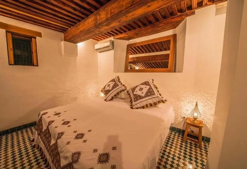 اتاق استاندارد, Riad Gzira Fez