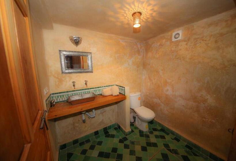 标准三人间, Riad Gzira Fez