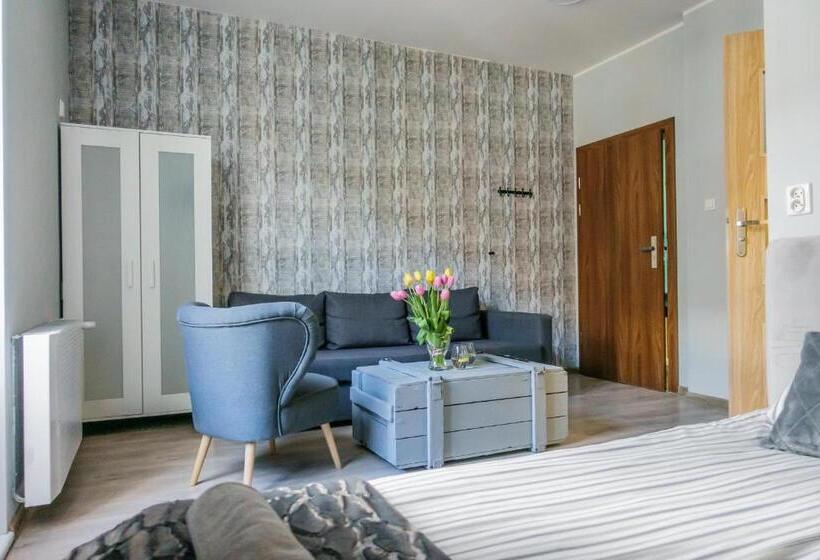 Номер Deluxe, Trip & Hostel