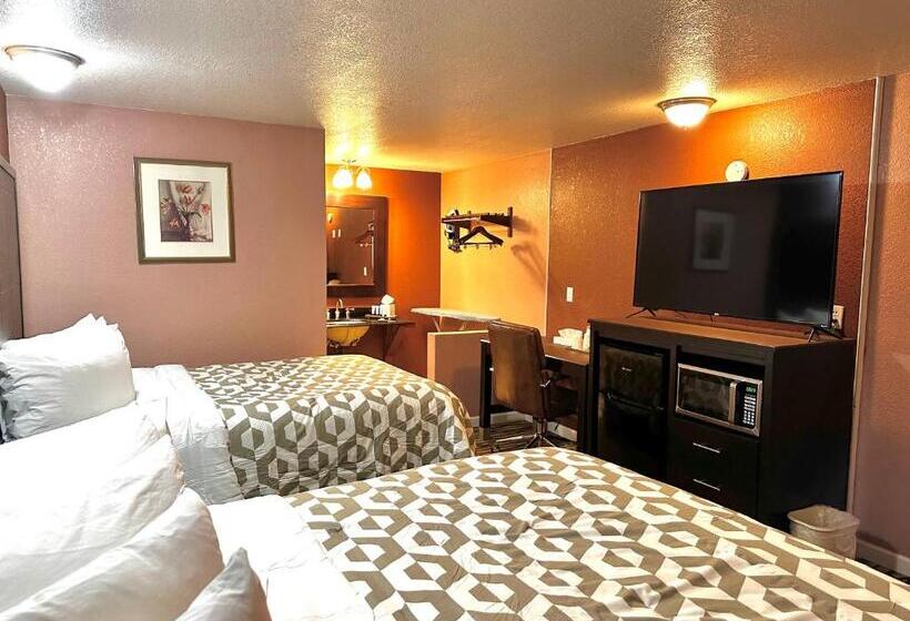 Номер Стандарт, Annie Oakley Motel Oakley