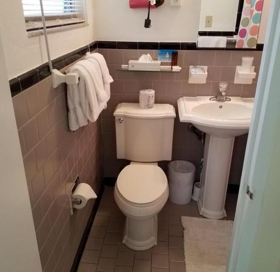 Номер Стандарт Вид на Сад, Alexander Palms Court   No Hidden Resort Fees!