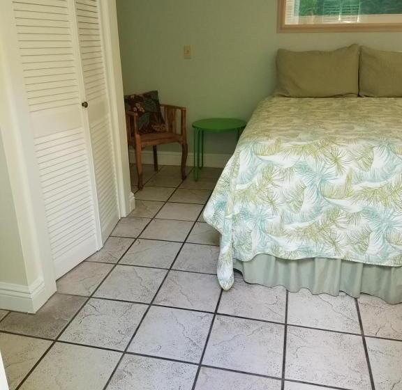 Номер Стандарт Вид на Сад, Alexander Palms Court   No Hidden Resort Fees!