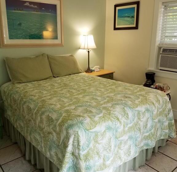 Номер Стандарт Вид на Сад, Alexander Palms Court   No Hidden Resort Fees!