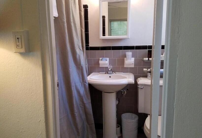 Люкс Кровать Кинг, Alexander Palms Court   No Hidden Resort Fees!