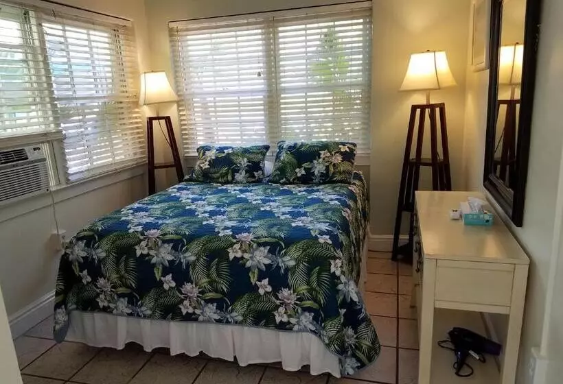 プールビュースイート, Alexander Palms Court   No Hidden Resort Fees!