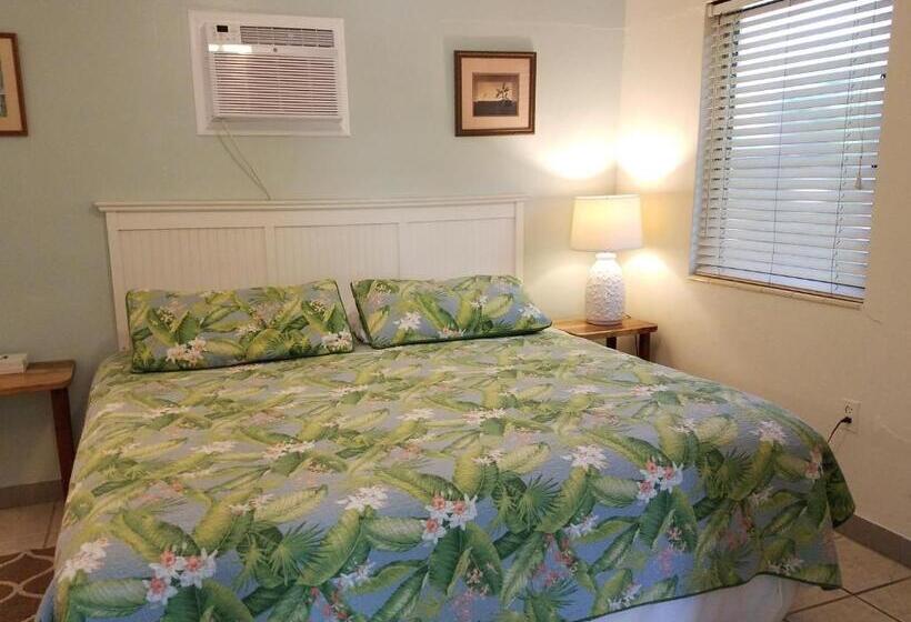 Люкс Кровать Кинг, Alexander Palms Court   No Hidden Resort Fees!