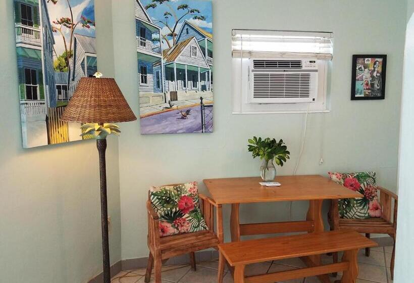 Люкс Кровать Кинг, Alexander Palms Court   No Hidden Resort Fees!