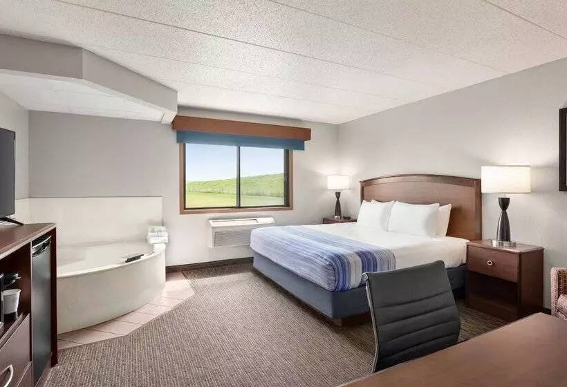 سوییت لوکس, Americinn By Wyndham Fergus Falls Conference Center