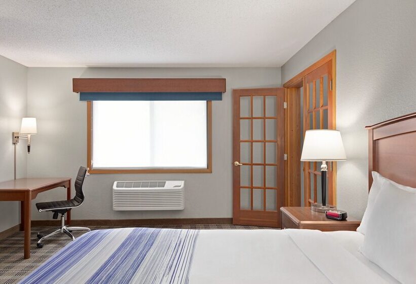 جناح ديلوكس, Americinn By Wyndham Fergus Falls  Conference Center