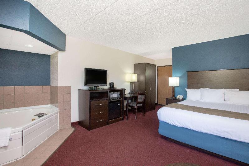 جناح سرير كينج, Americinn By Wyndham Hayward