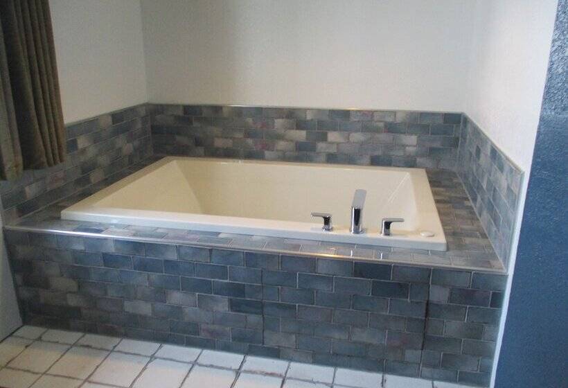 إستوديو ديلوكس, Americinn By Wyndham Hayward