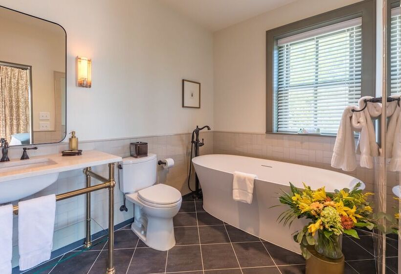 キングサイズベッドのスイートルーム, Andrew Pinckney Inn