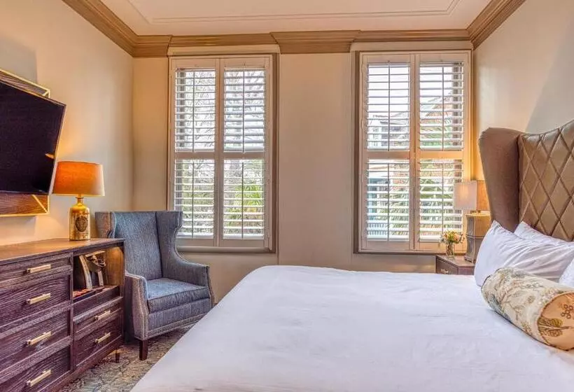 اتاق کلاسیک با تخت دونفره, Andrew Pinckney Inn