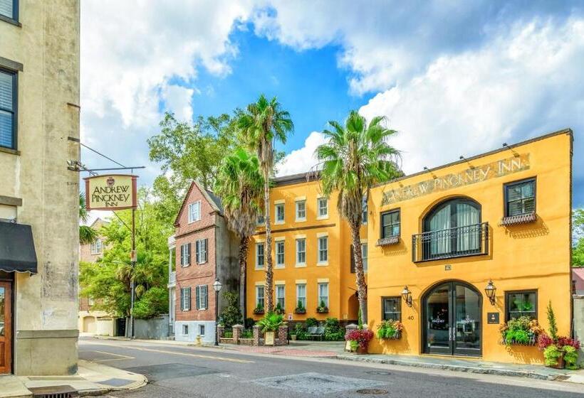 スタンダードルーム, Andrew Pinckney Inn