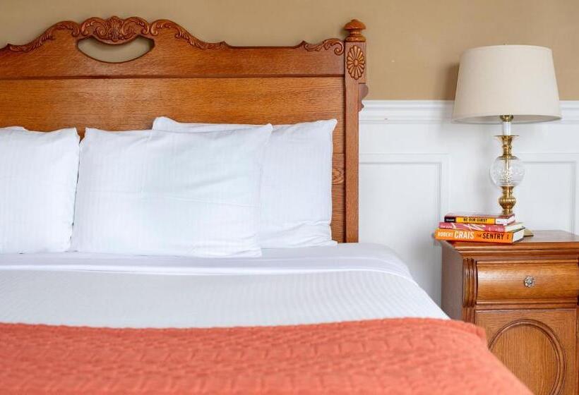 חדר סטנדרט, Athenaeum