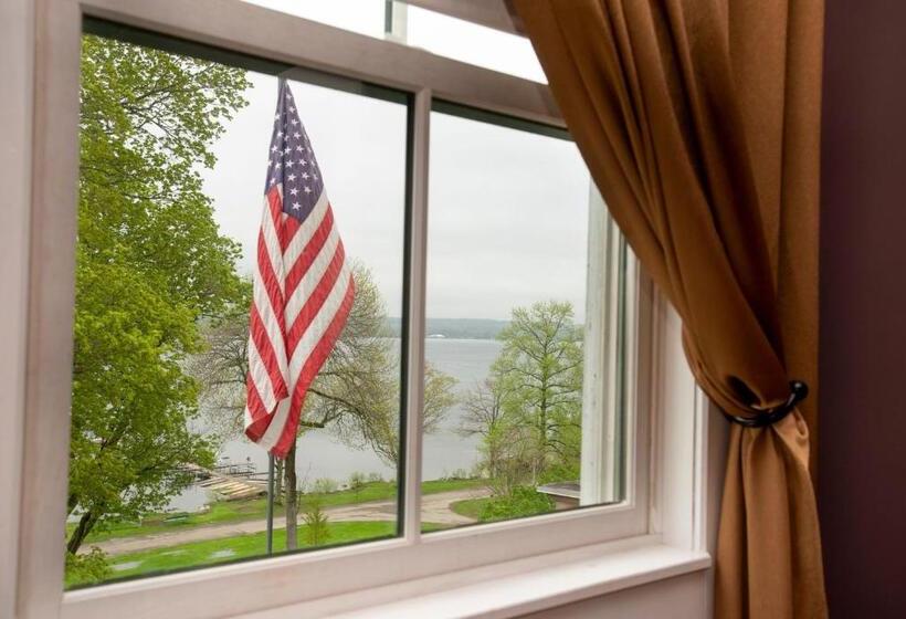 חדר סטנדרט, Athenaeum