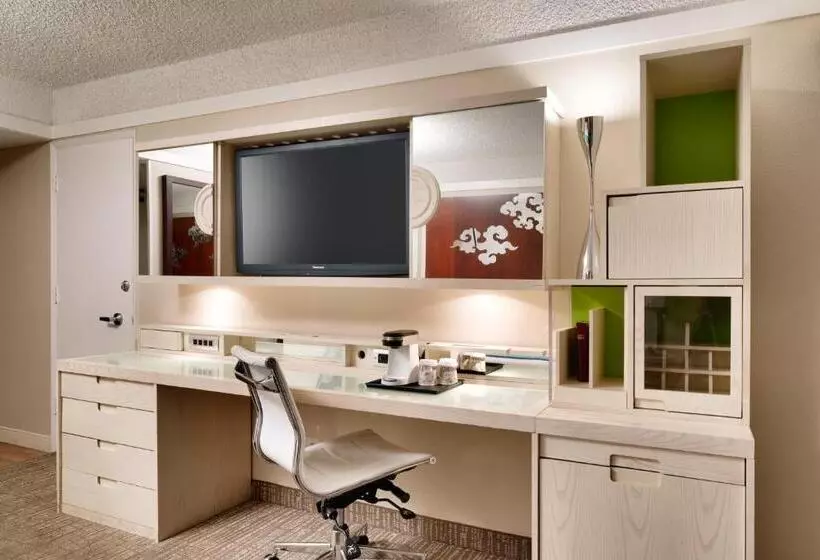 اتاق استاندارد با تخت بزرگ, Atrium Hotel Orange County