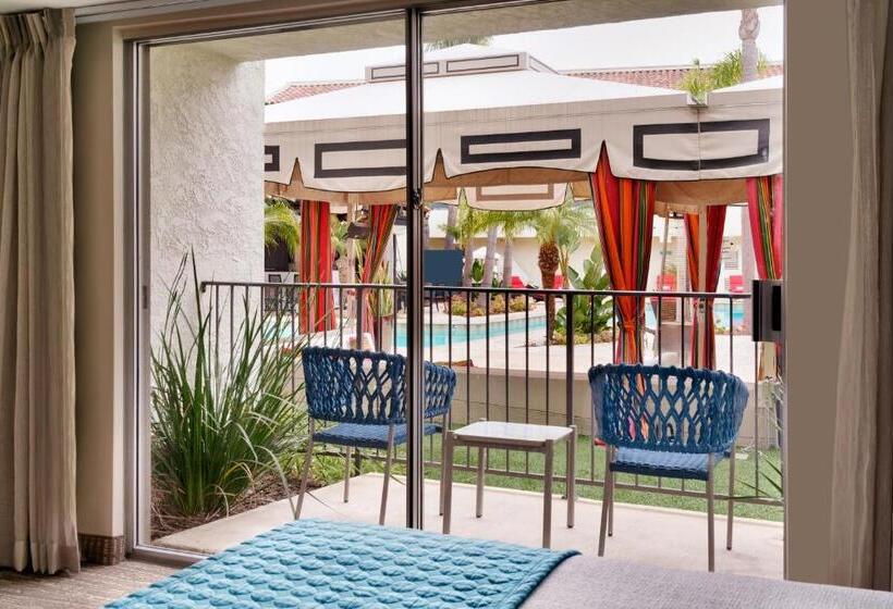 غرفة قياسية سرير كينج, Atrium Hotel Orange County