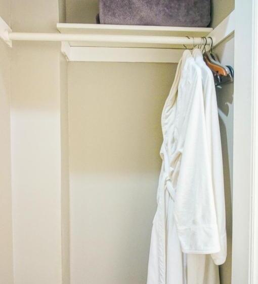 جناح إدارى, Balboa Inn, On The Beach At Newport