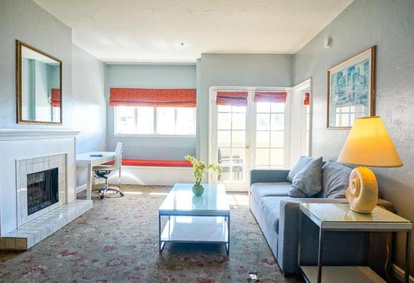 جناح مطلّ علي البحر, Balboa Inn, On The Beach At Newport