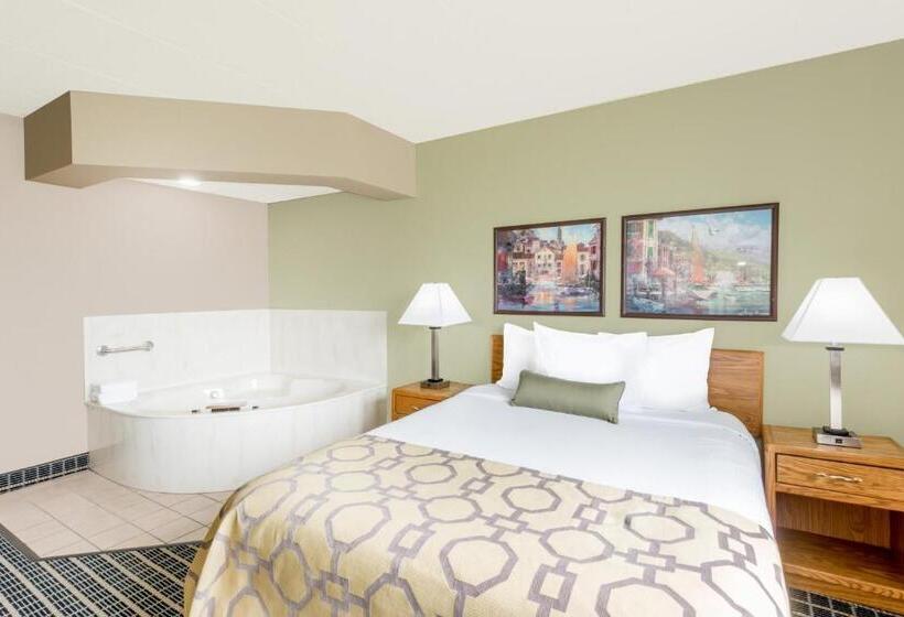 Студия Стандарт, Baymont By Wyndham Marshalltown