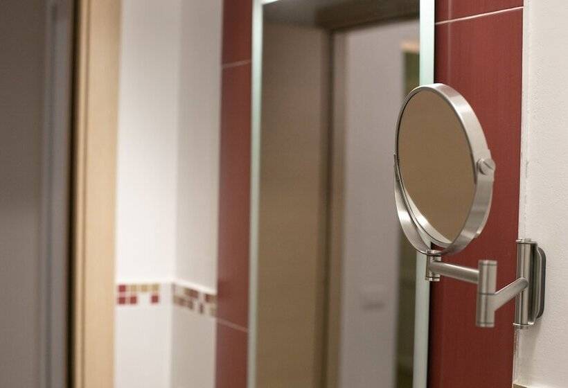 اتاق استاندارد, Belle Epoque B&b