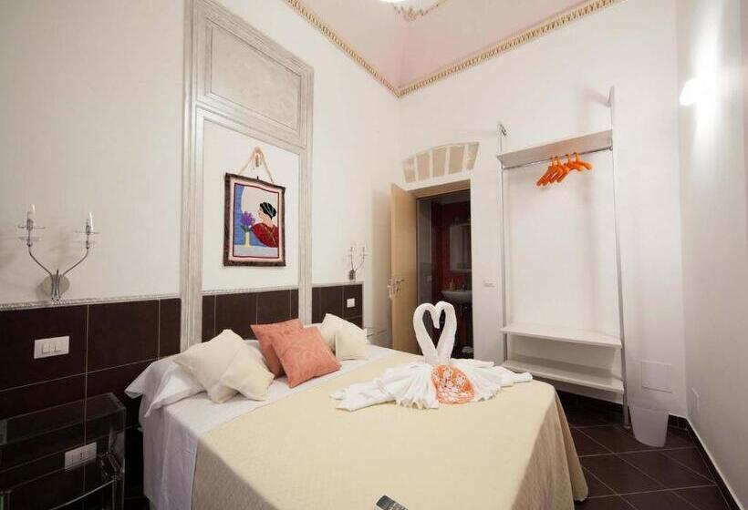 سوییت جونیور, Belle Epoque B&b