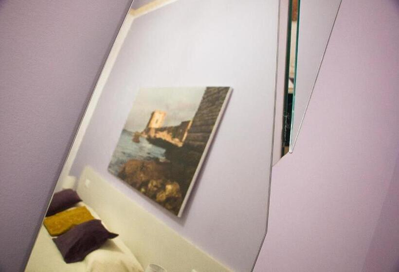 اتاق لوکس, Belle Epoque B&b